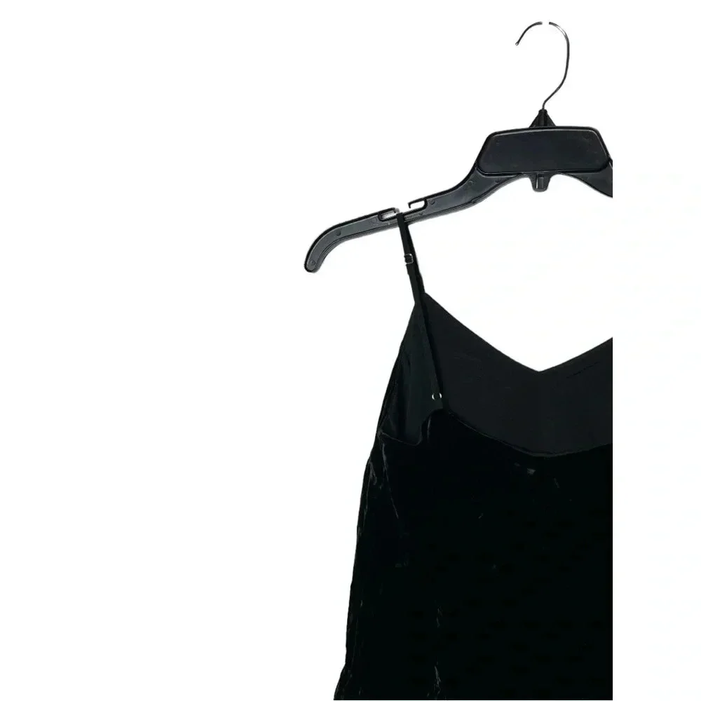 1753. J.CREW SPAGHETTI STRAPS VELVET PEPLUM TOP SIZE 2‎ BLACK IN COLOR V NECK